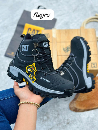 Botas Cat suela alta calidad extrema